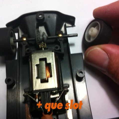 limpieza coche scalextric llanta